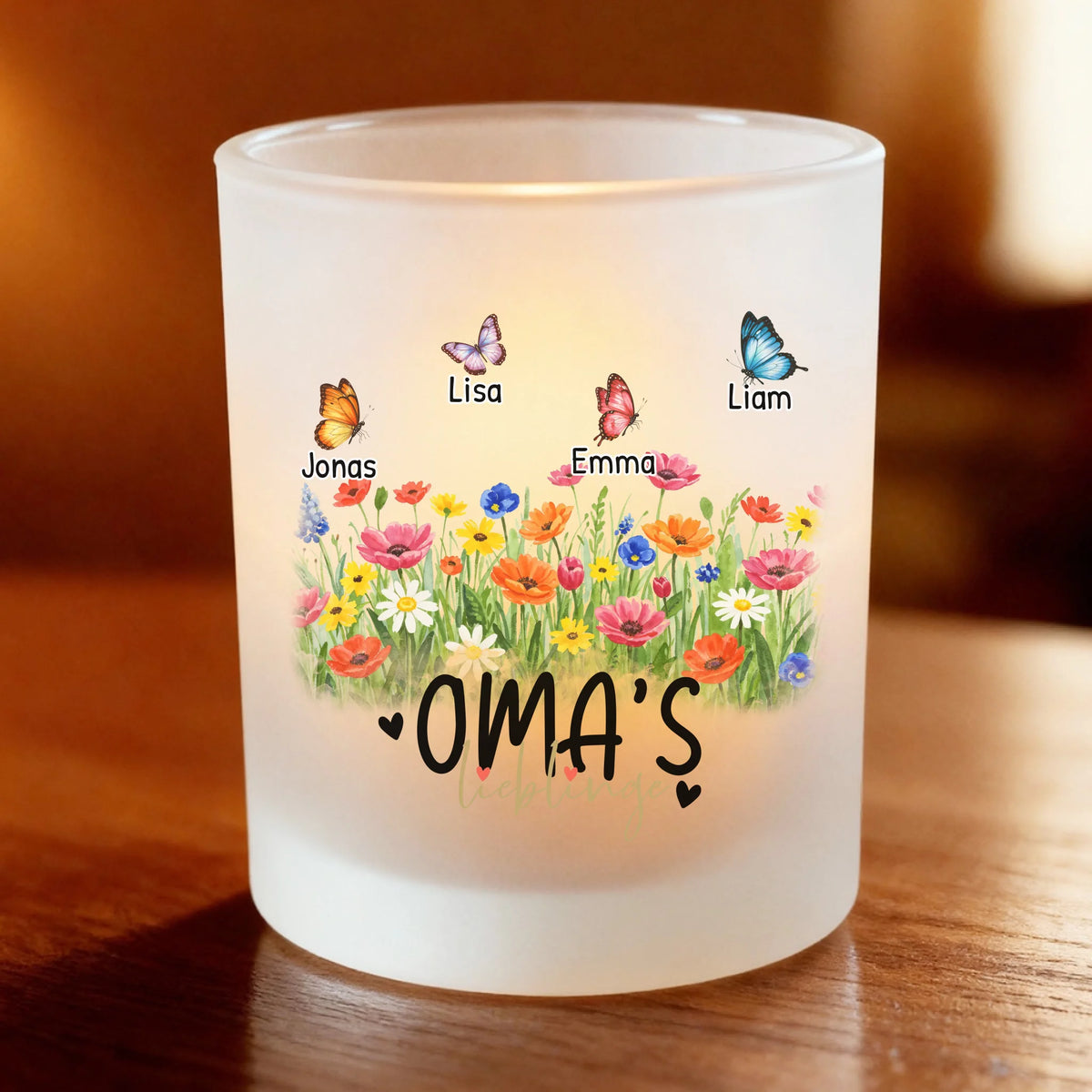Personalisiertes Teelicht (Satin) - Oma's Garten mit 1-10 Schmetterlingen