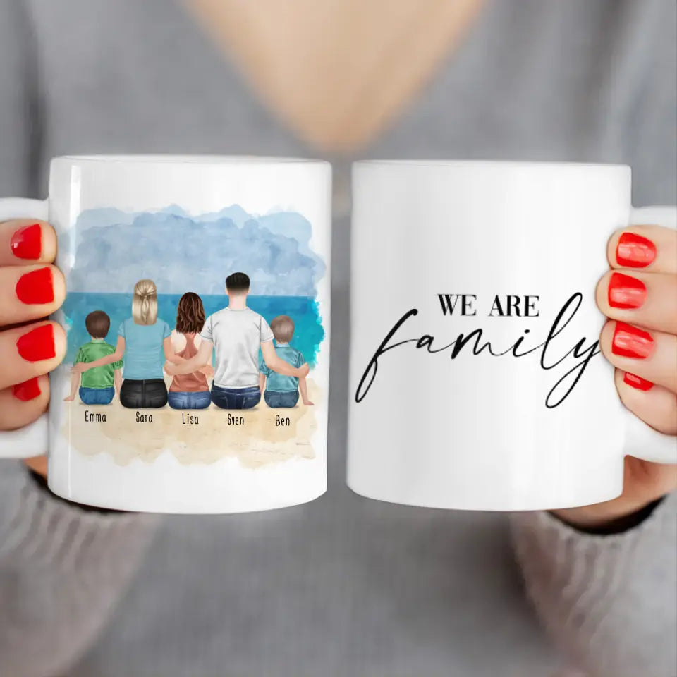 Personalisierte Tasse mit Familie (2 Kinder + 1 Teenanger)