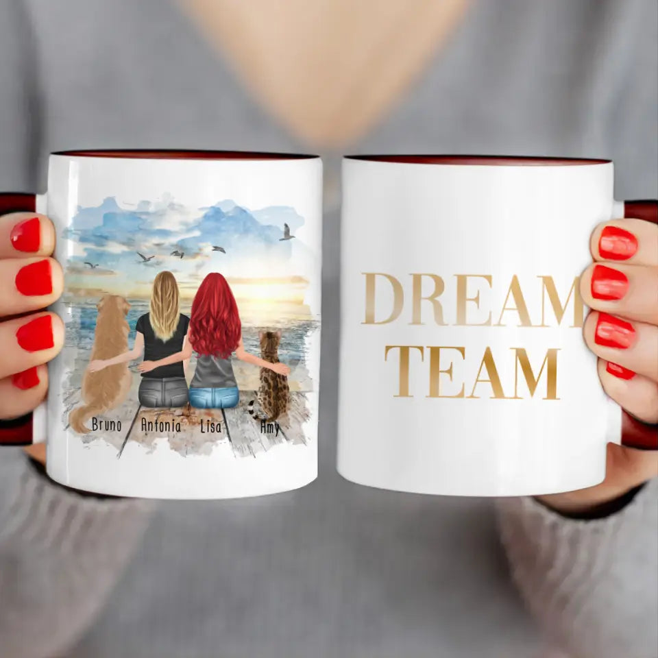 Personalisierte Tasse mit Hund, Katze und Frauen (1 Hund + 1 Katze + 2 Frauen)