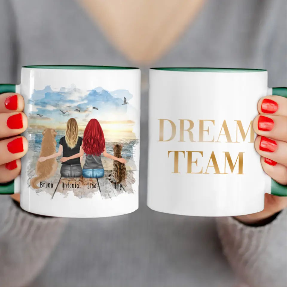 Personalisierte Tasse mit Hund, Katze und Frauen (1 Hund + 1 Katze + 2 Frauen)