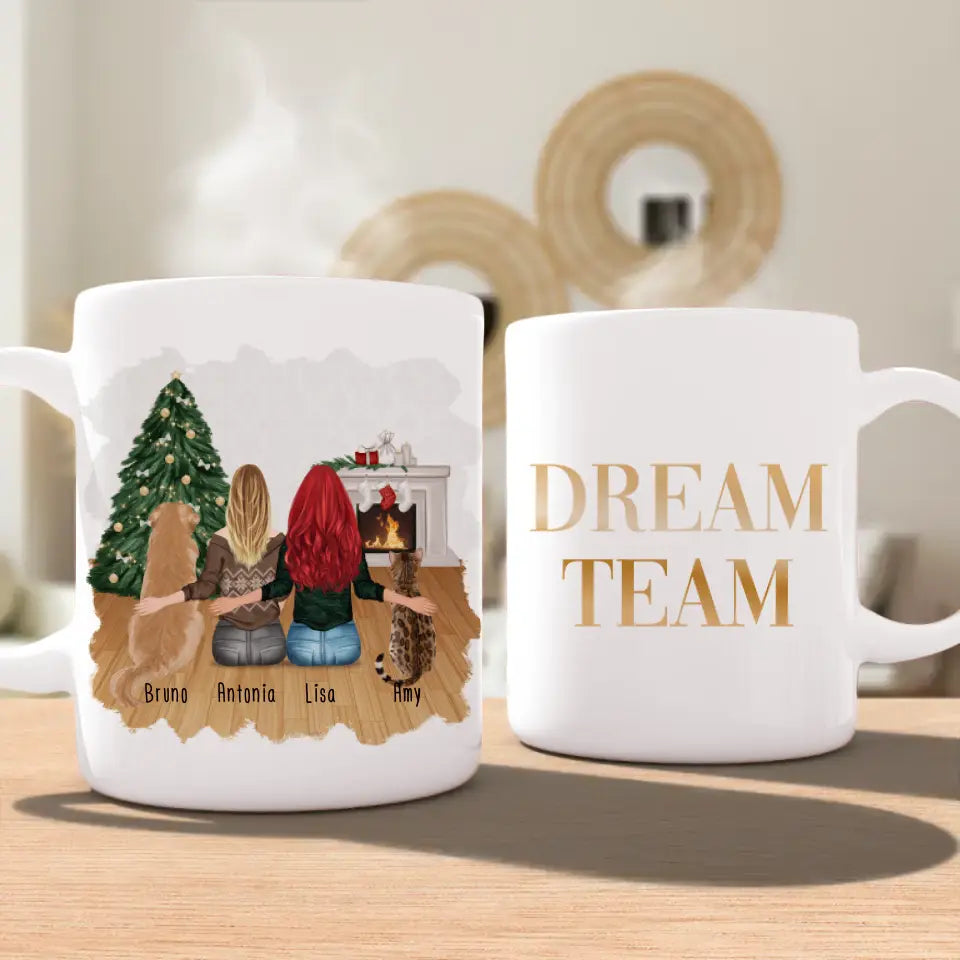 Personalisierte Tasse mit Hund, Katze und Frauen (1 Hund + 1 Katze + 2 Frauen) - Weihnachtstasse