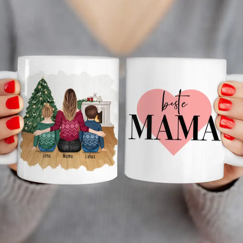 Personalisierte Tasse mit Mutter und Kindern (2 Kinder + 1 Mutter) - Weihnachtstasse