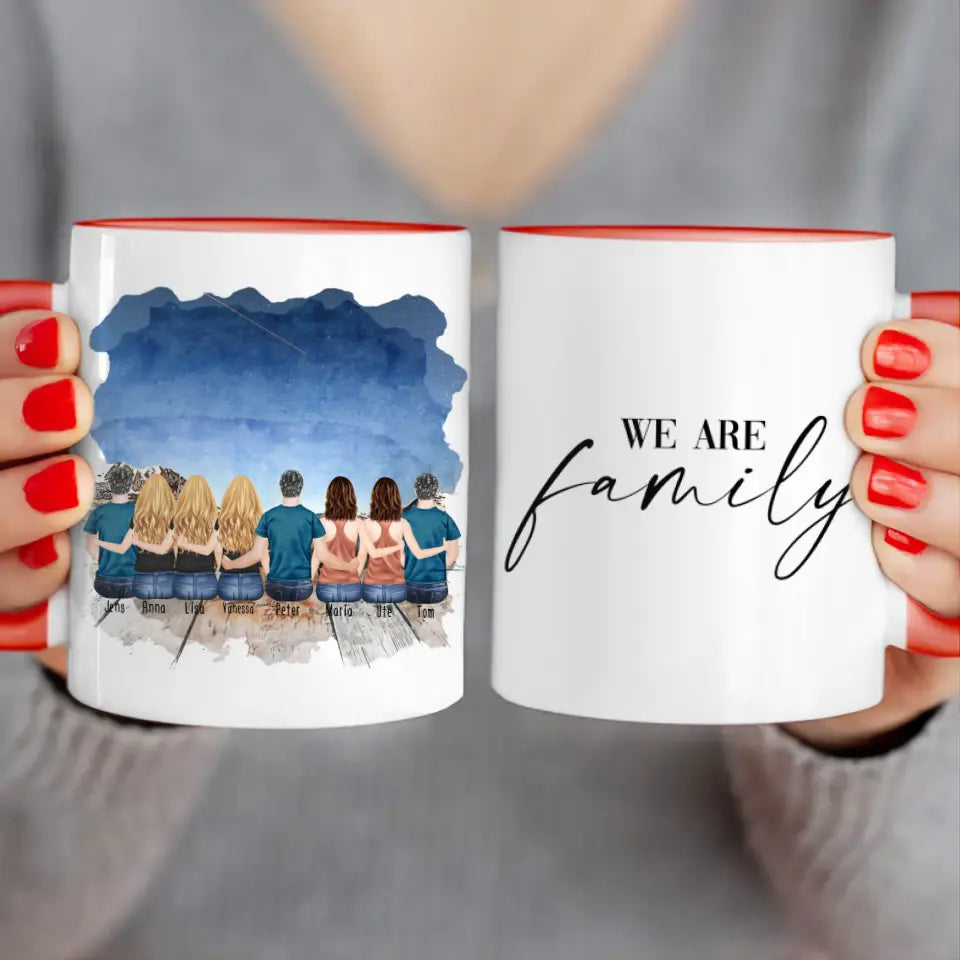 Personalisierte Tasse mit Familie (5 Frauen + 3 Männer)