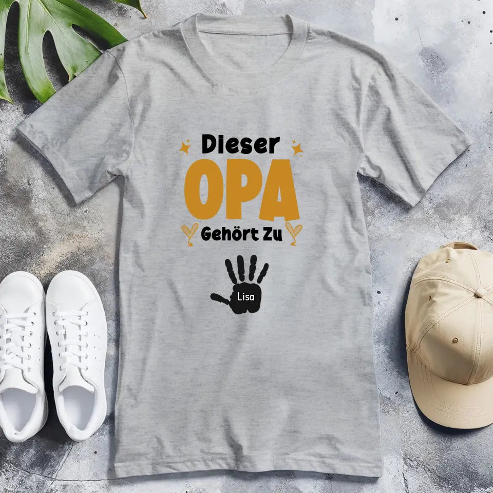 Personalisierter T-Shirt- Dieser Opa gehört zu... (bis zu 10 Kinder)