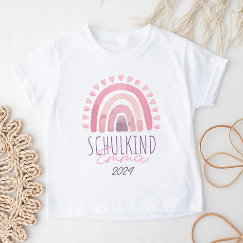 Personalisiertes Kinder T-Shirt - Schulkind mit Name, Jahr & Regenbogen