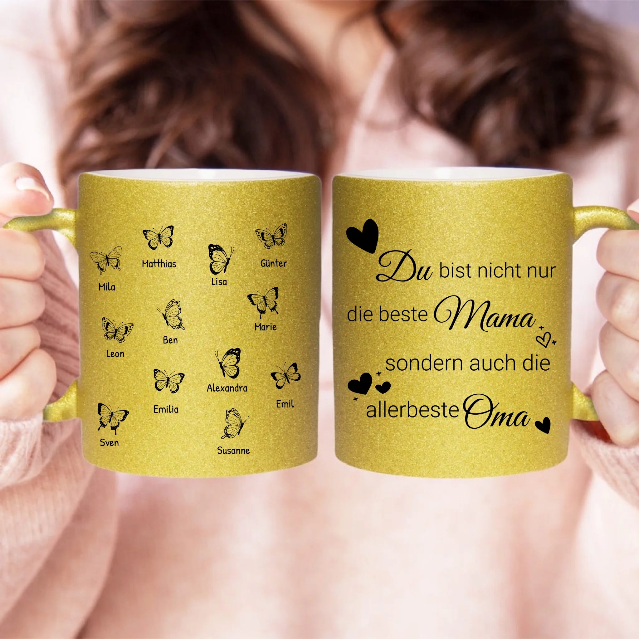Personalisierte Glitzertasse - Du bist nicht nur die beste Mama sondern auch die allerbeste Oma mit 1-12 Schmetterlingen/Namen