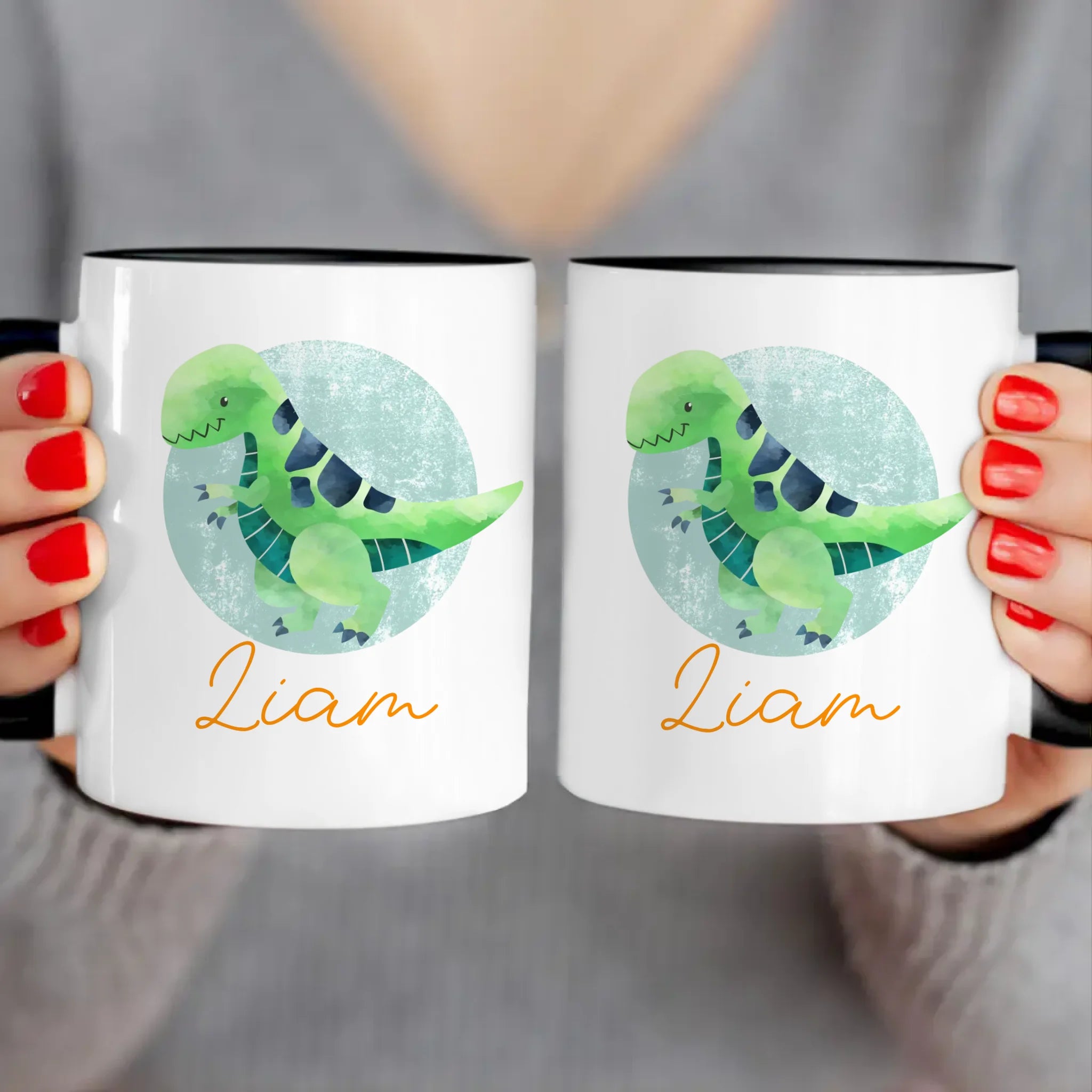 Personalisierte Kindertasse mit Dino und Namen
