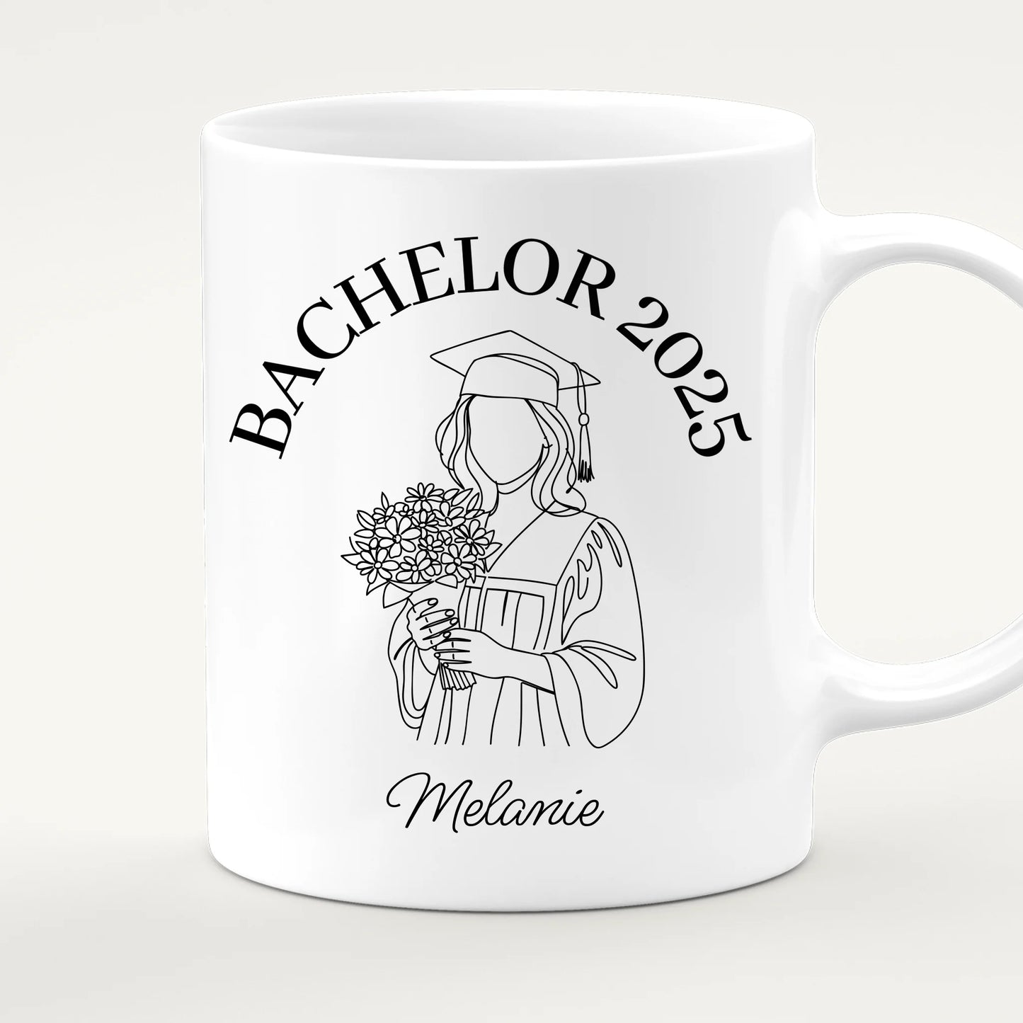 Personalisierte Tasse - Bachelor mit One-Line-Art Zeichnung mit Name und Jahr