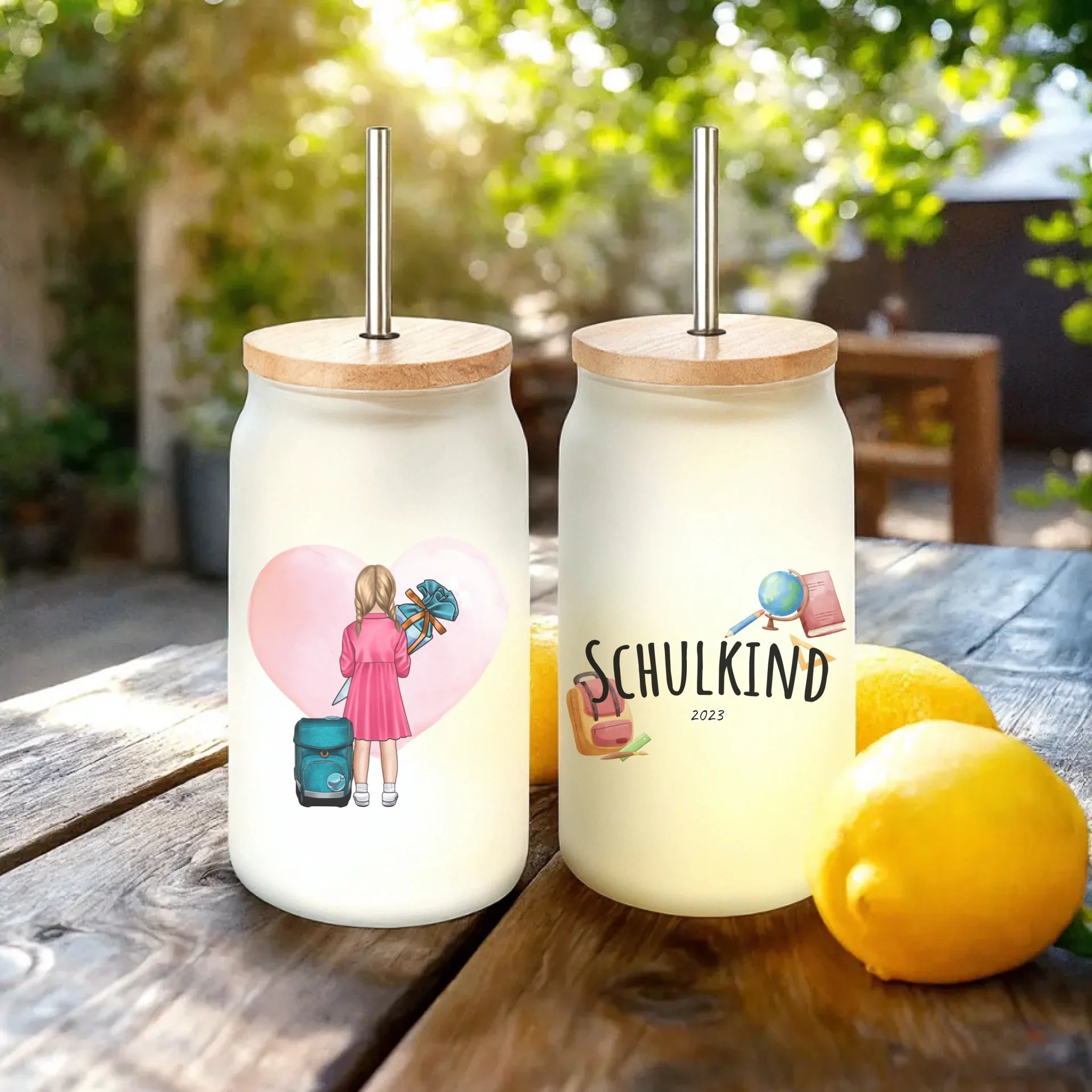 Personalisiertes Trinkglas mit Strohhalm - Geschenk zur Einschulung (1 Mädchen)