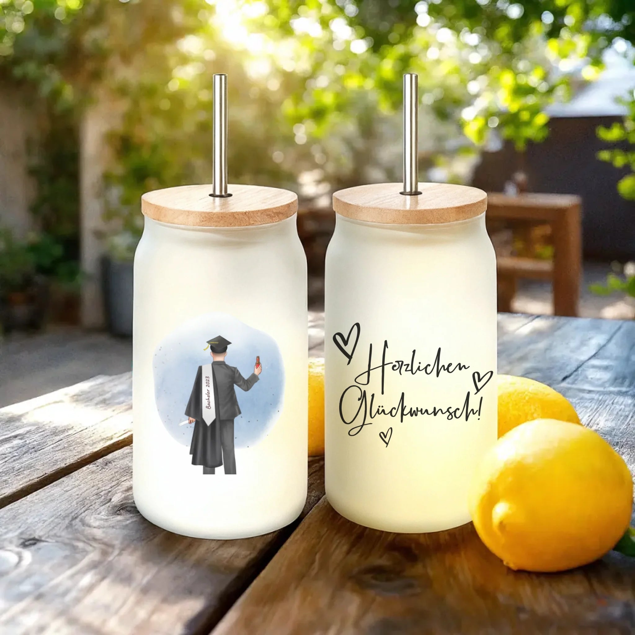 Personalisiertes Trinkglas mit Strohhalm - Bachelor/Master/Abi/Schulabschluss Geschenk (1 Mann)